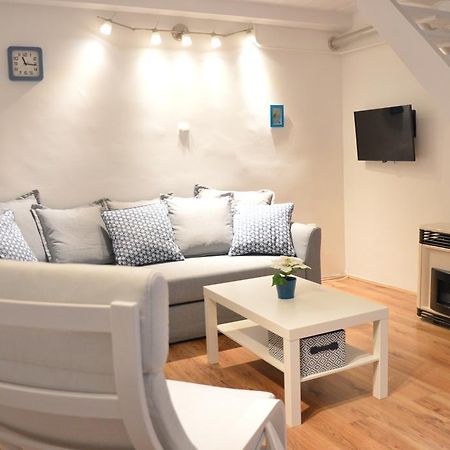 Friendly Apartment In Center Budapest Esterno foto