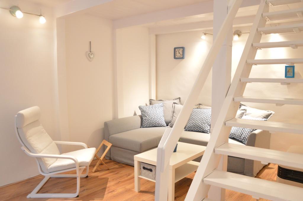 Friendly Apartment In Center Budapest Esterno foto